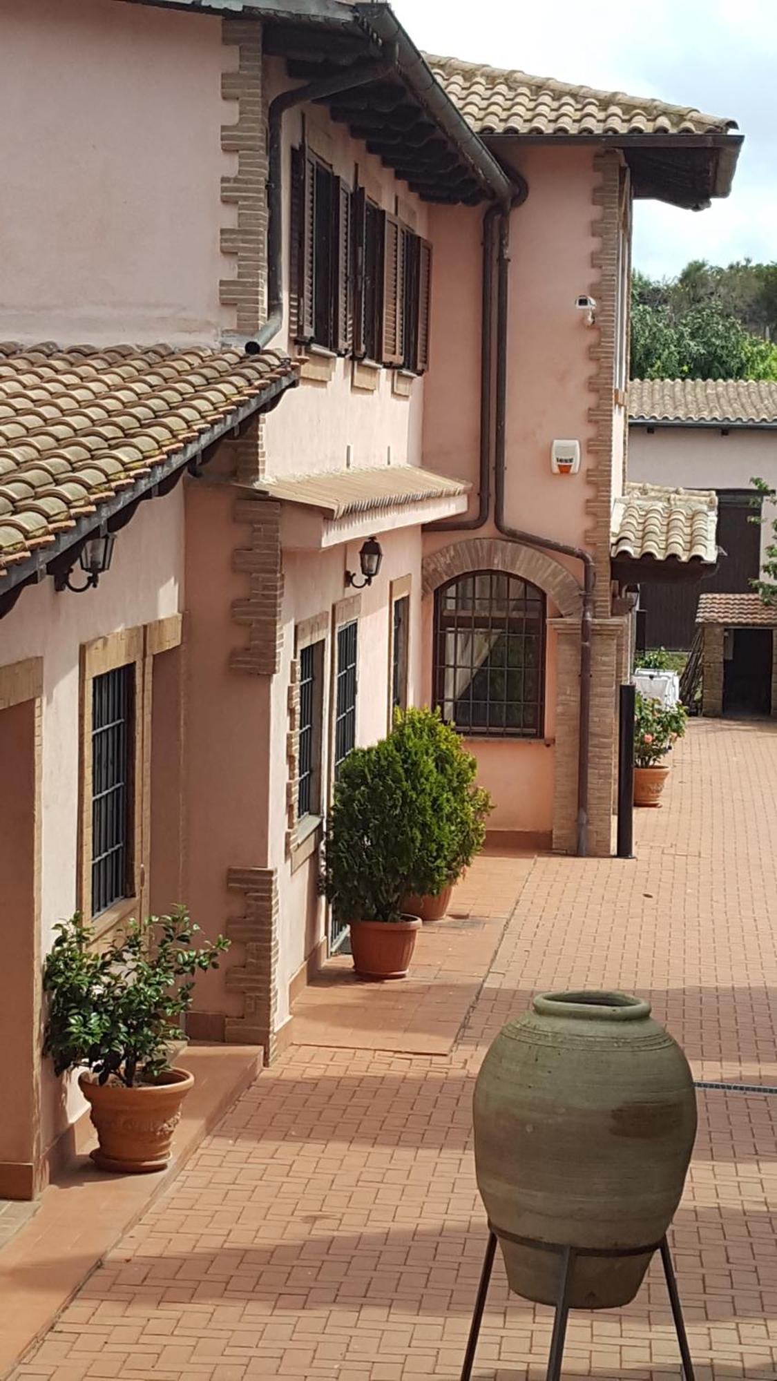 Azienda Agricola Sinisi Черветере Экстерьер фото